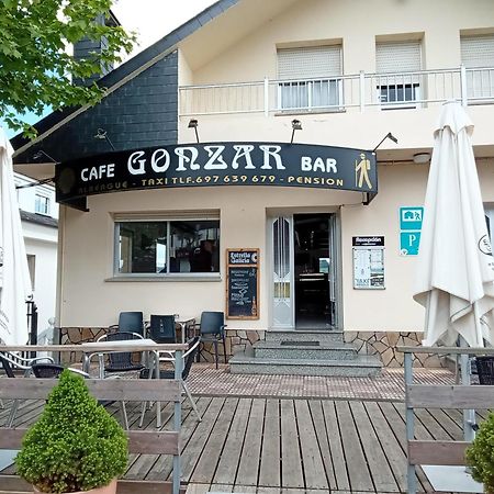 Pension Albergue Gonzar Portomarin Eksteriør billede