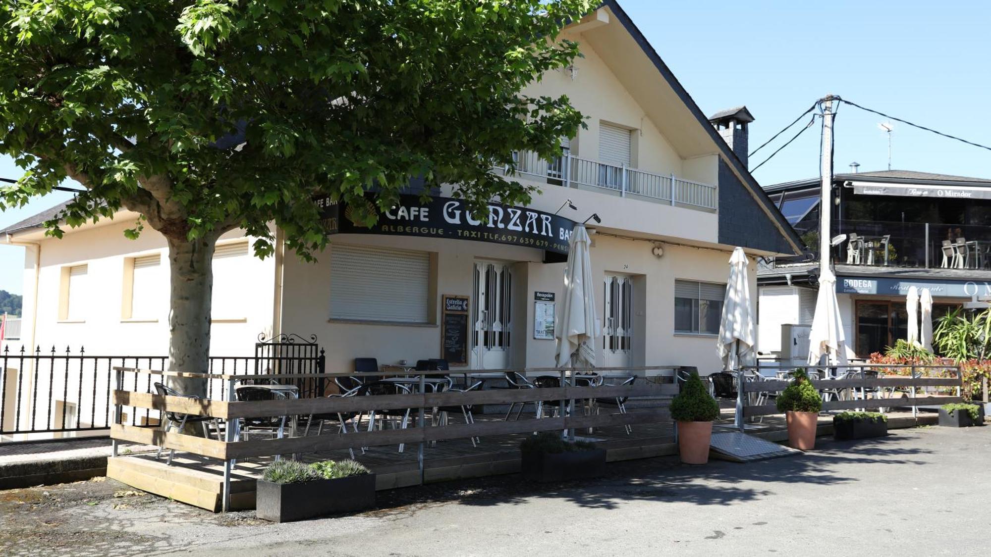 Pension Albergue Gonzar Portomarin Eksteriør billede